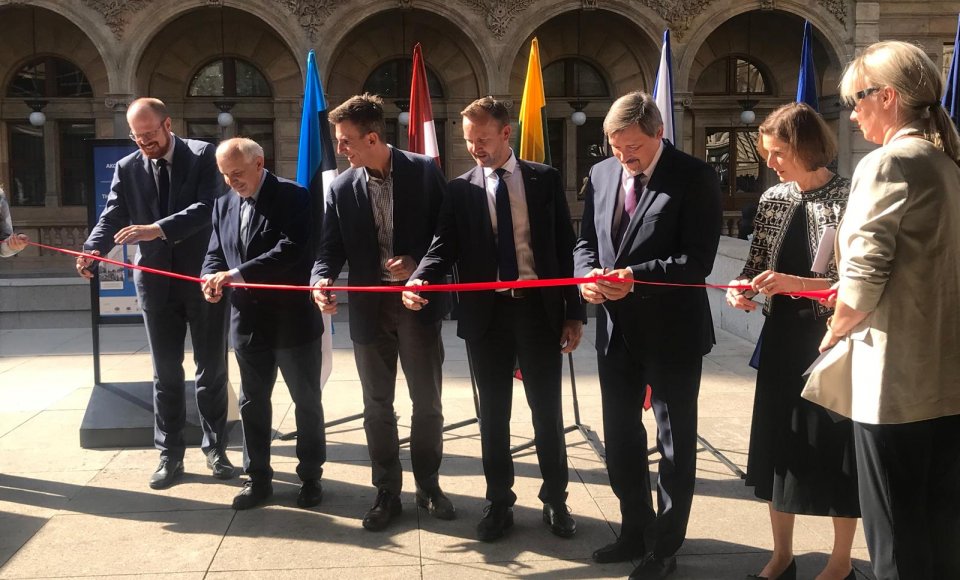 Prahoje Baltijos kelio sukaktis paminėta bendra Lietuvos, Latvijos ir Estijos paroda 