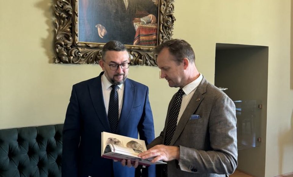 Ambassador Rolandas Kačinskas Meets with Director General of the Czech National Museum: New...