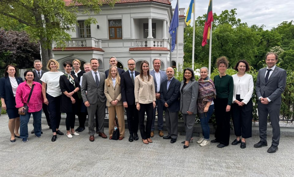Consular and administrative officials met at the Lithuanian Embassy in Prague
