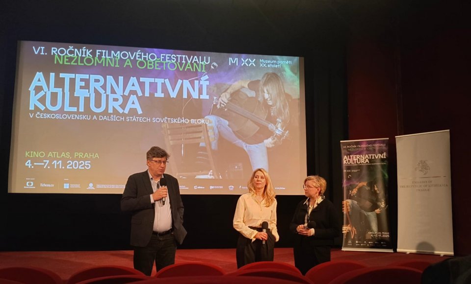 Pražský filmový festival věnovaný alternativní kultuře ukázal, „jak jsme si hráli na revoluci“ v Litvě 